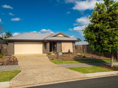 12 Wheeldon Court, Cooroy