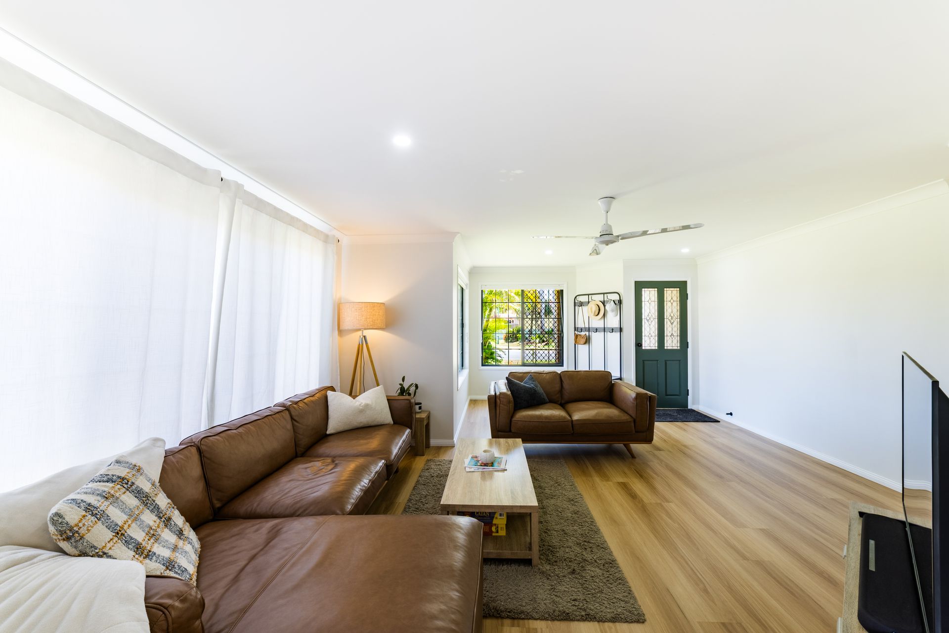 32 Vassallo Drive, Glenella