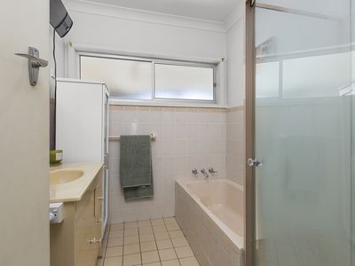 73 Fourth Street, Boolaroo