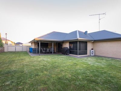 7 Gemstone Court, Mount Gambier