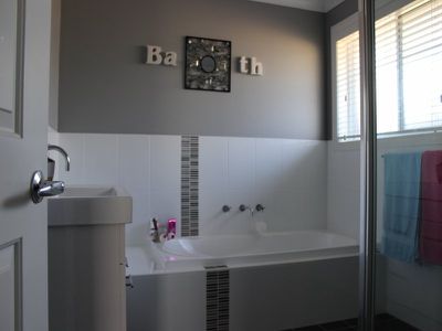 50 Hughes, Bathurst