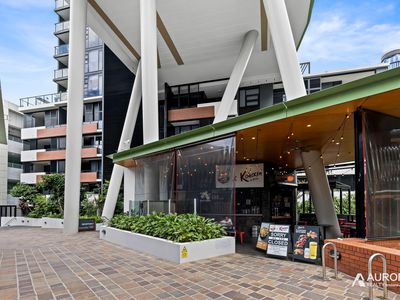 2011/9 Edmondstone Street, South Brisbane