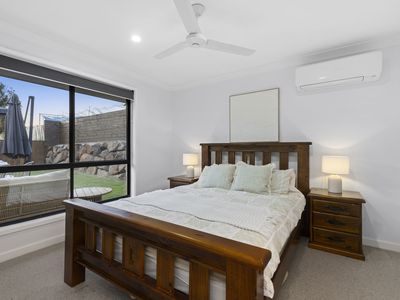 5 Eggleton Place, Wakerley