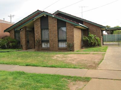 7 BELLBRIDGE DRIVE, Hoppers Crossing