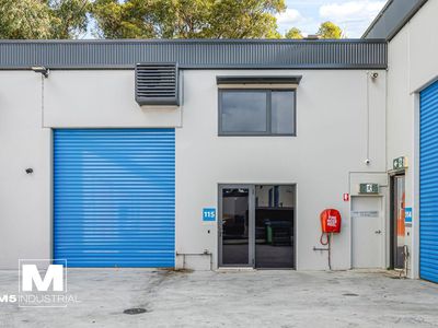 115 / 2 The Crescent, Kingsgrove