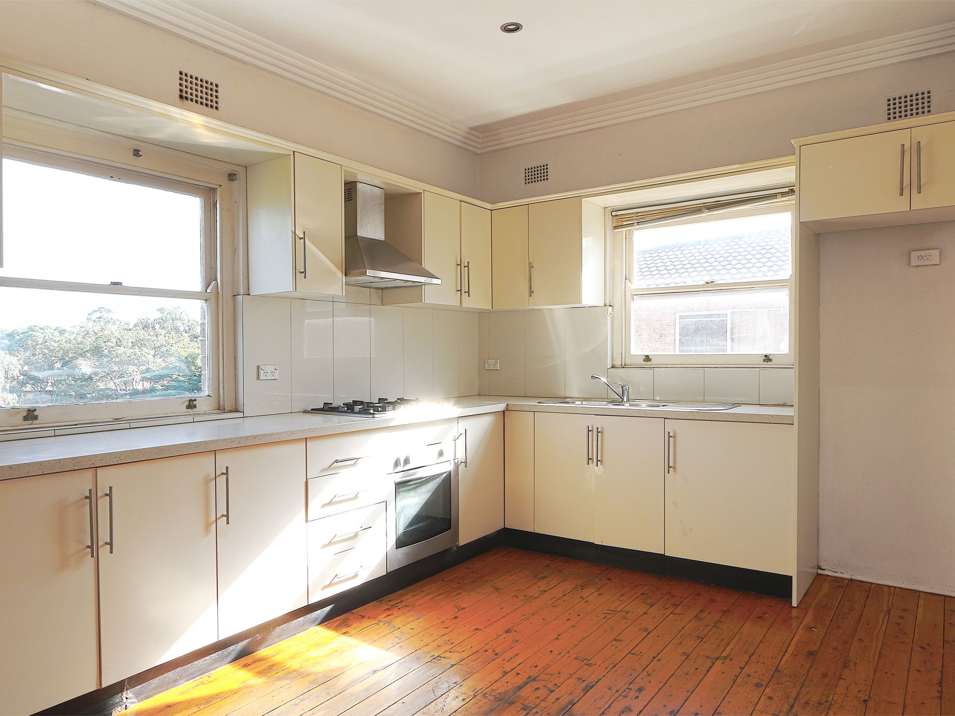 4 / 34 Station Street, Kogarah