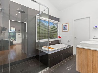86 Feathertail Place, Wakerley