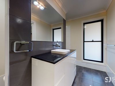 28 Argyle Avenue, Dubbo