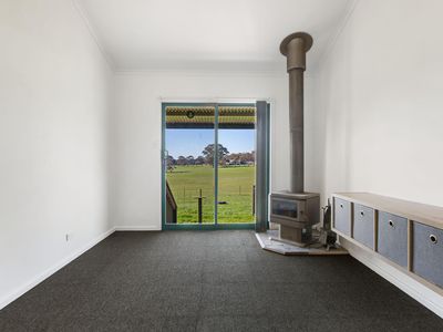 17 Grays Lane, Wedderburn