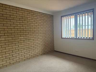 Unit 4 Pindari Place, Parkes