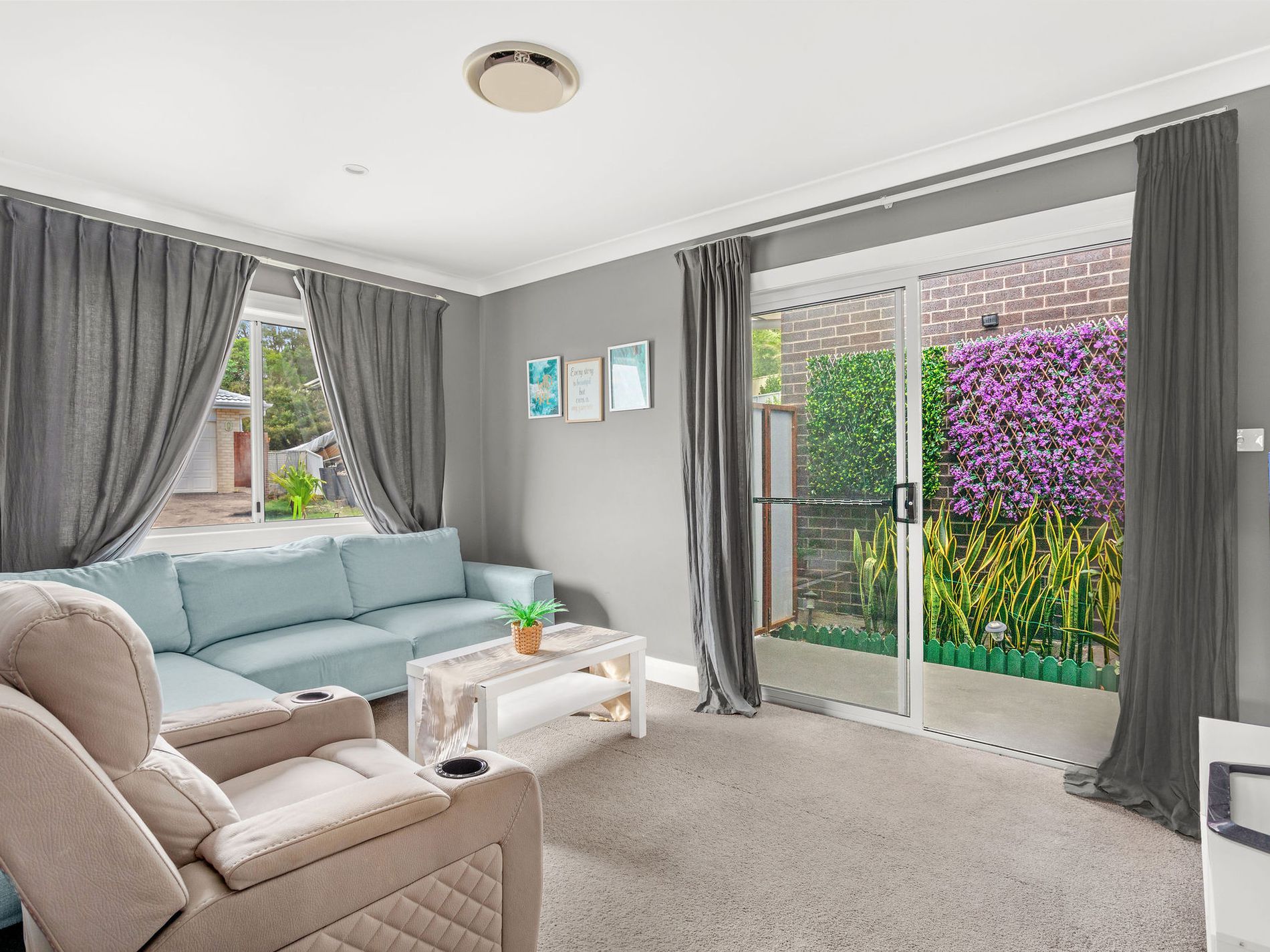 6 Chusan Place, Forster