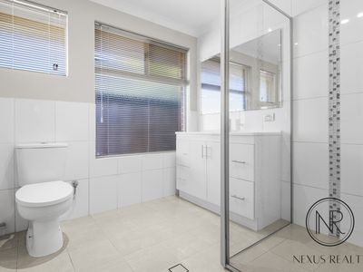 6 Bourne Court, Huntingdale