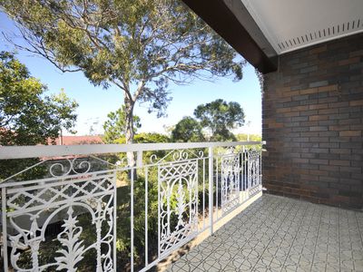 8 / 19 Stanley Terrace, Taringa