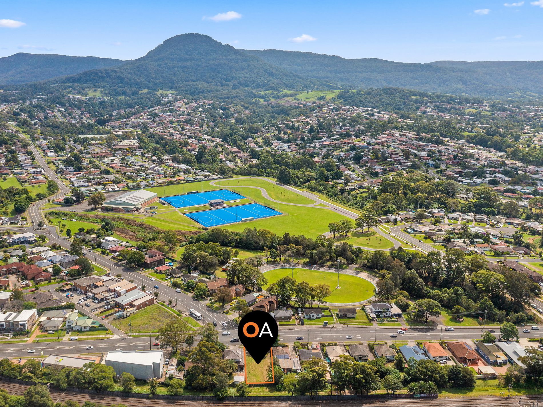 211 Princes Highway, Unanderra