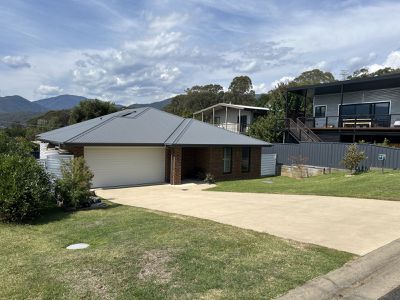 2 Morses Court, Tawonga South