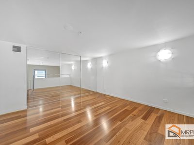 314 / 9 De Graves Street, Melbourne