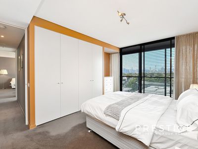 1104 / 5 Sterling Circuit, Camperdown