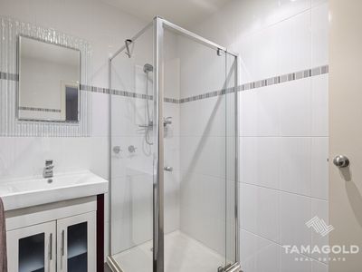 3 / 155 DONALD STREET, Brunswick East