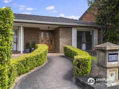 13 Malinya Crescent, Moorebank