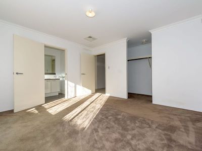 14 Callistemon Gardens , Baldivis