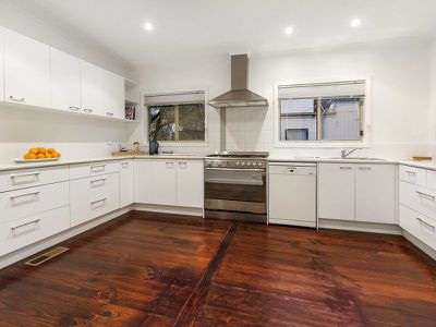 25 Geoffrey Street, Blairgowrie