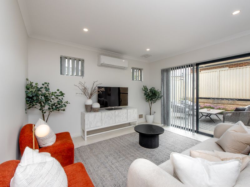 2/31 Almurta Way, Nollamara