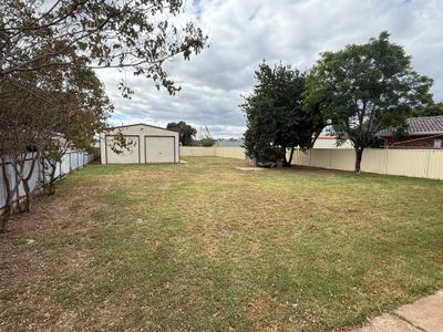 50 Brolgan Road, Parkes