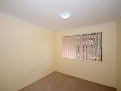 2 / 85 Miller Street, Urangan