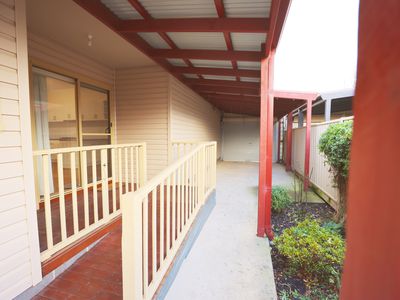 142 / 31 Furness Street , Kangaroo Flat