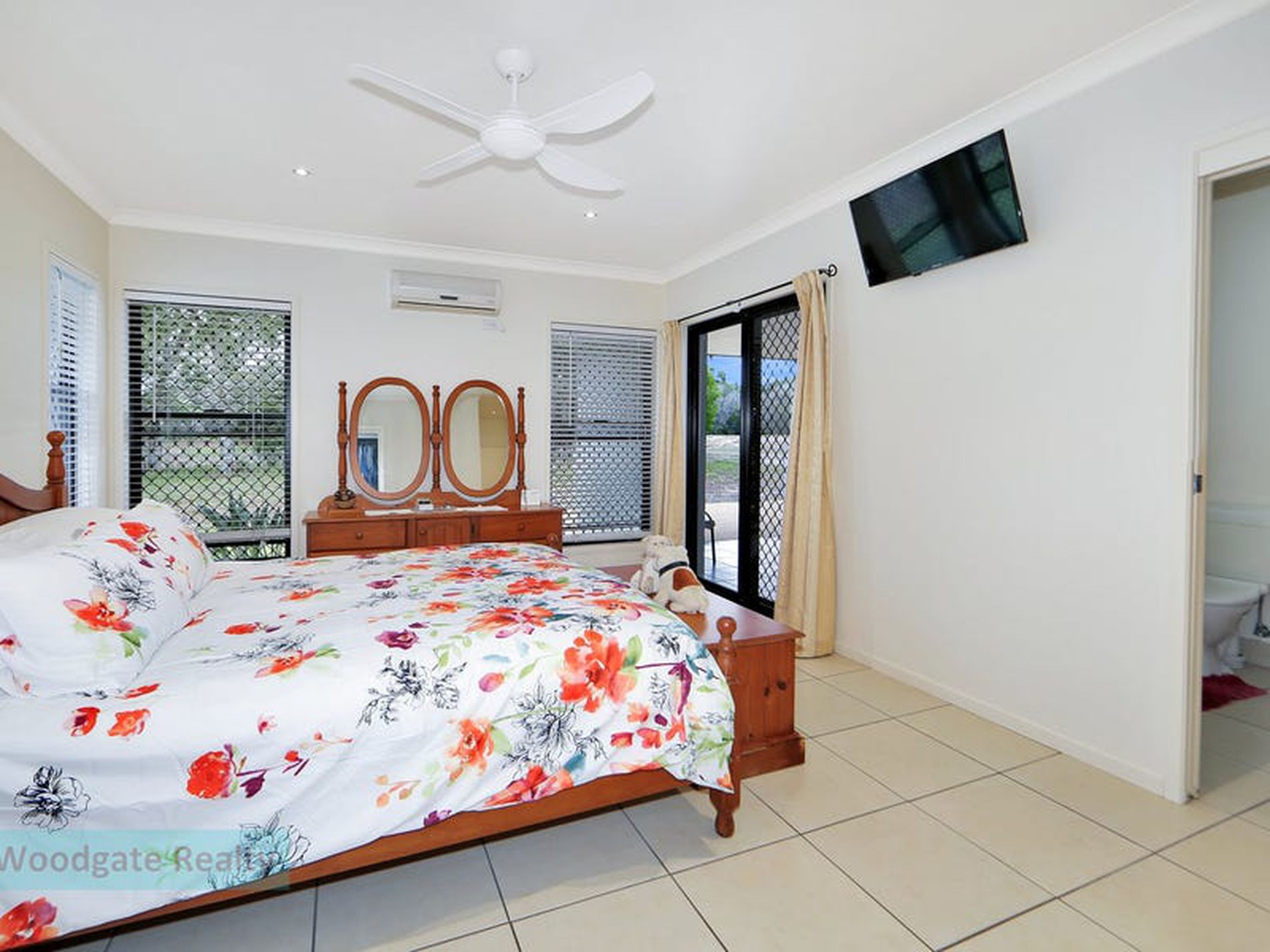 2 Driftwood Place, Woodgate