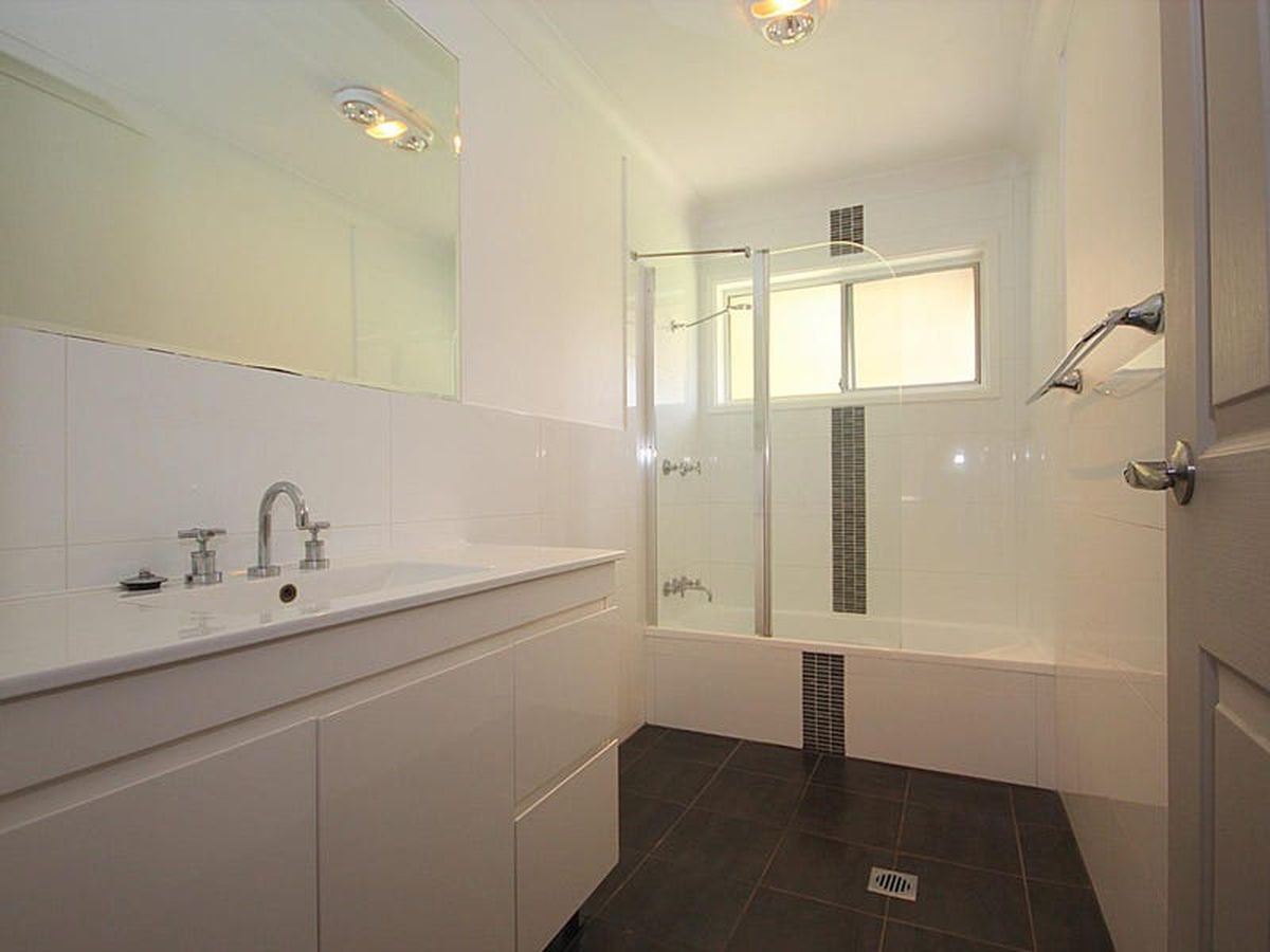 36 Elizabeth Avenue, Lemon Tree Passage, Lemon Tree Passage - Thumbnail 7