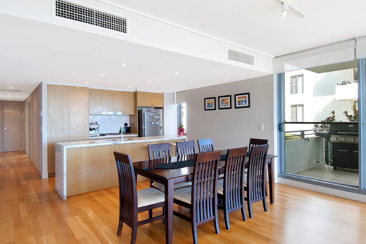 202 / 17 Jean Wailes Avenue, Rhodes