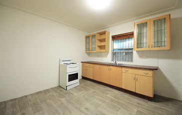 2 / 1651 Botany  Road, Botany