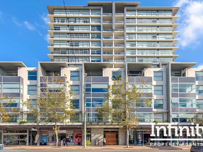 R213 / 200-220 Pacific Highway, Crows Nest