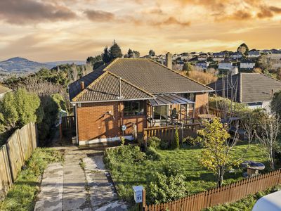 32 Panmure Avenue, Calton Hill