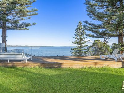 53 Main Road, Toukley