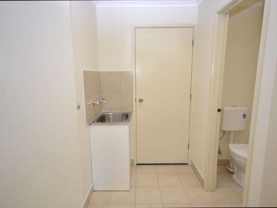 2 / 1 Allamar Court, Tawonga South