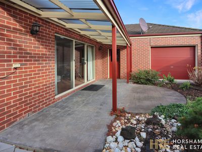 5 Sayer Court, Horsham