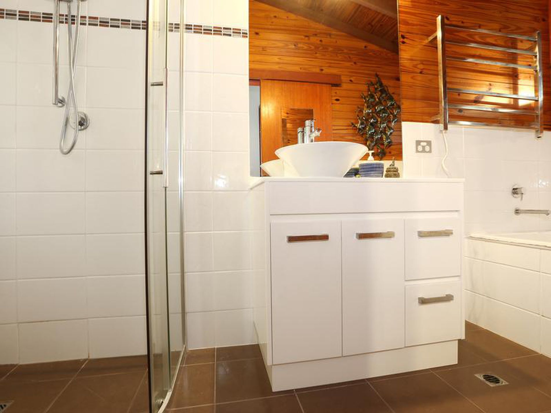 25 Lalina Avenue, Tweed Heads West