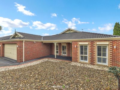 54 Ferndown Drive, Cranbourne