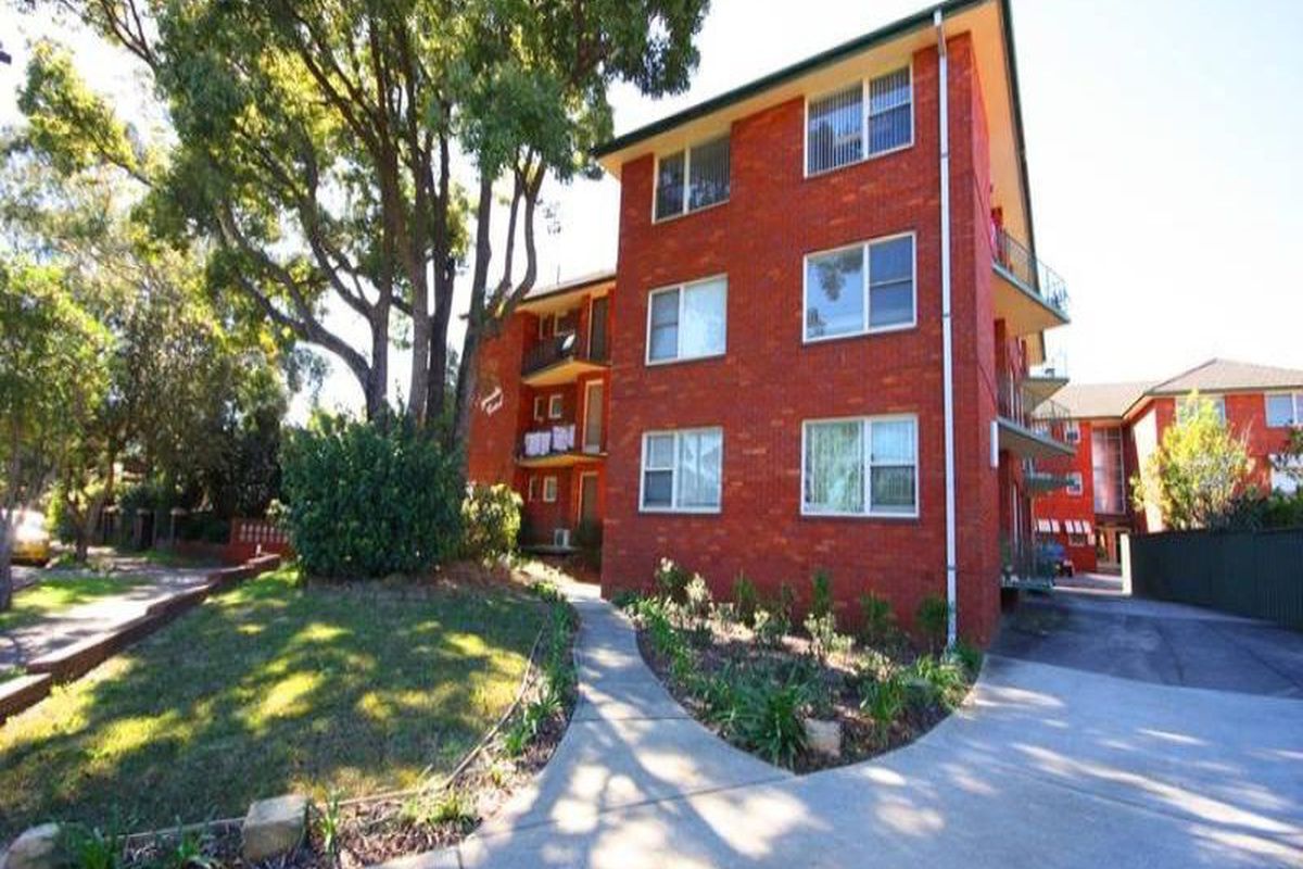 19-21 Stuart Street, Concord