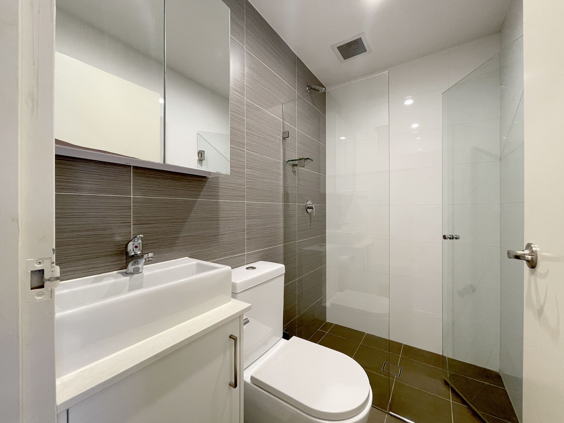 14 / 2A Duke Street, Kensington