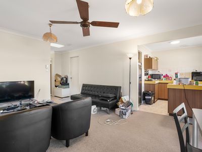 12 / 6 Ashford Avenue, Rockingham