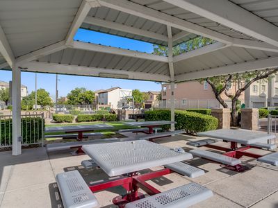 9157 Acclamation Ct, Las Vegas, NV, International