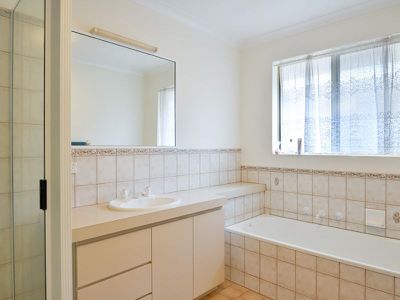 13 Borromei Mews, Somerville