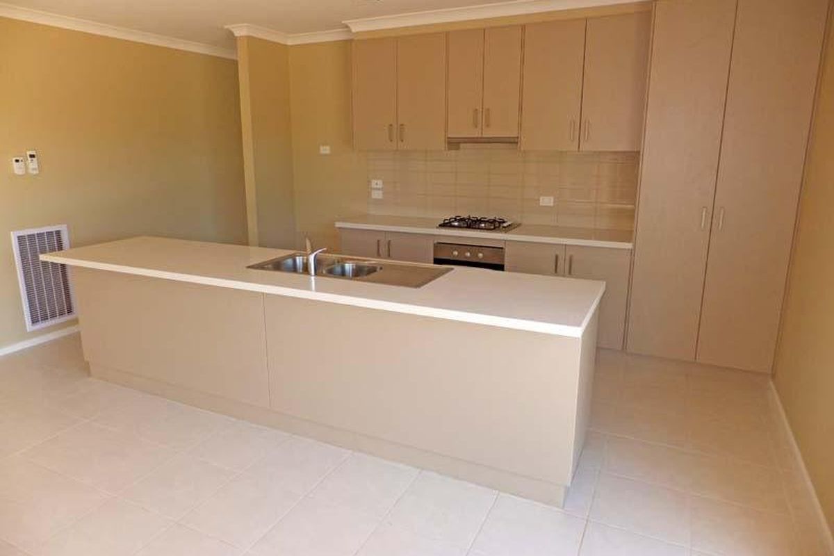 2 / 9 Richards Street, Kyabram