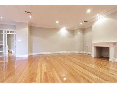 267 Mill Point Road, South Perth