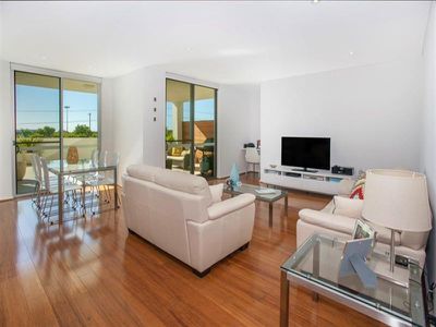 104 / 1 Grand Court, Fairy Meadow