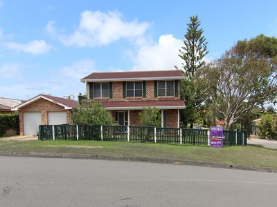 90 Becker Road, Forster