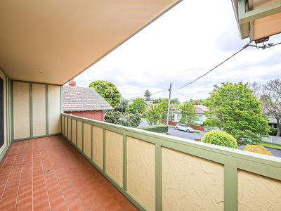 6 Waverley Avenue, Kew